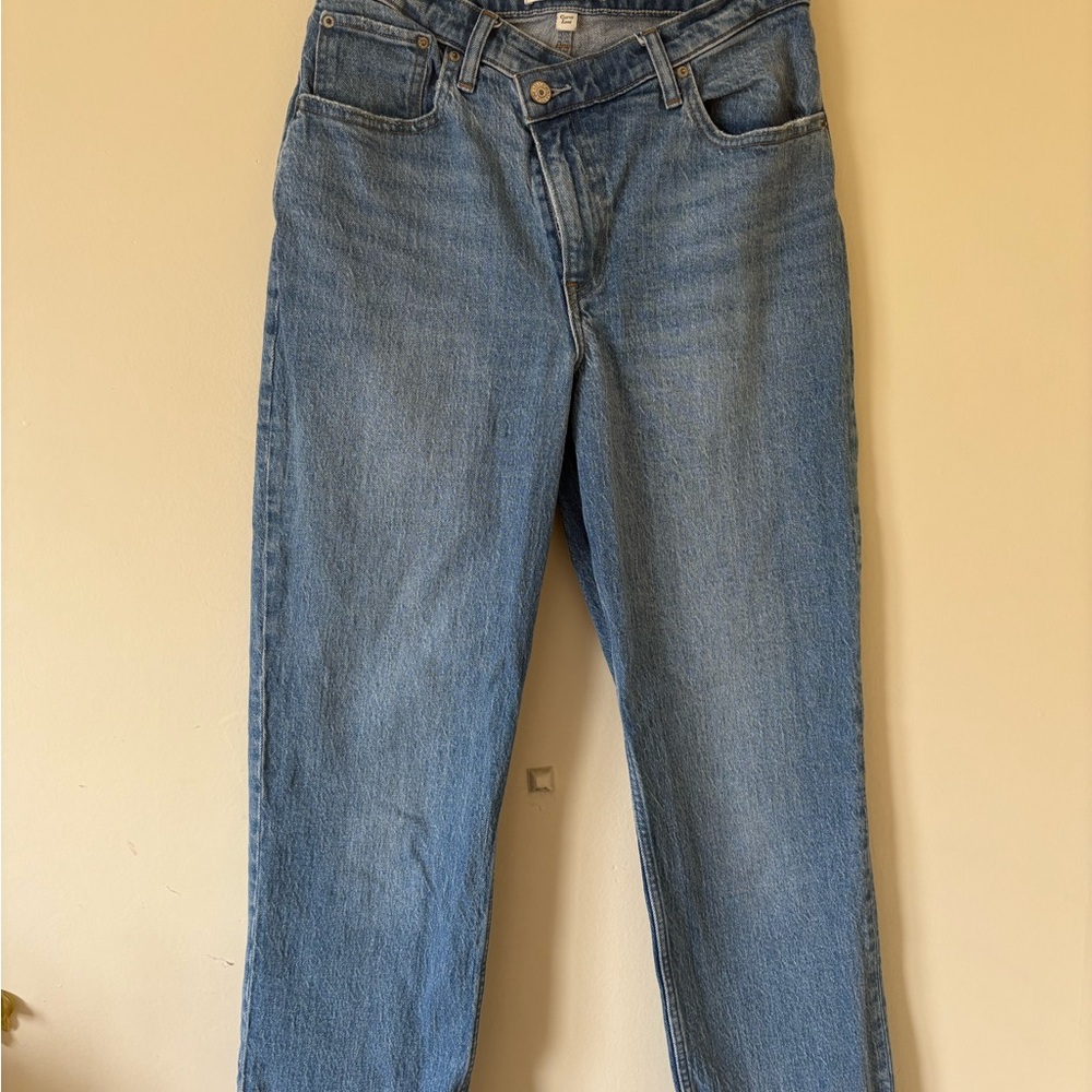 Abercrombie & Fitch The 90’ Straight Ultra High Rise Blue Jeans 29/8
